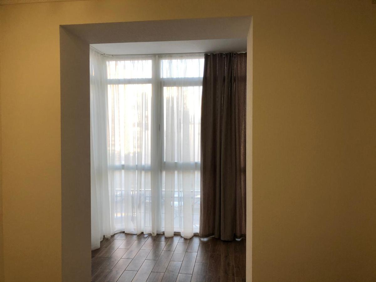 Квартира С Двумя Комнатами В Ж/К Атлант Dnepropetrovsk Exterior foto