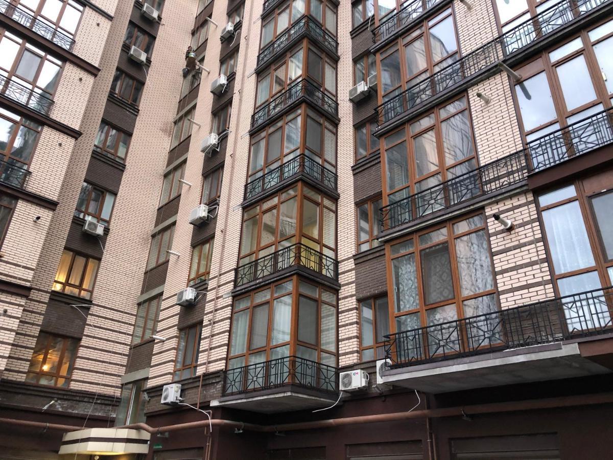 Квартира С Двумя Комнатами В Ж/К Атлант Dnepropetrovsk Exterior foto