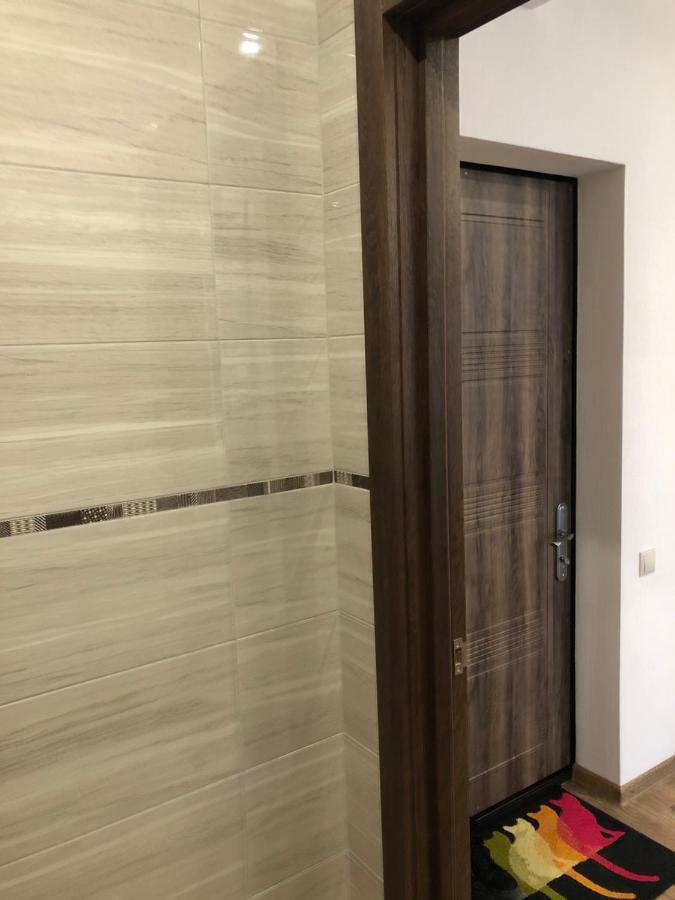 Квартира С Двумя Комнатами В Ж/К Атлант Dnepropetrovsk Exterior foto